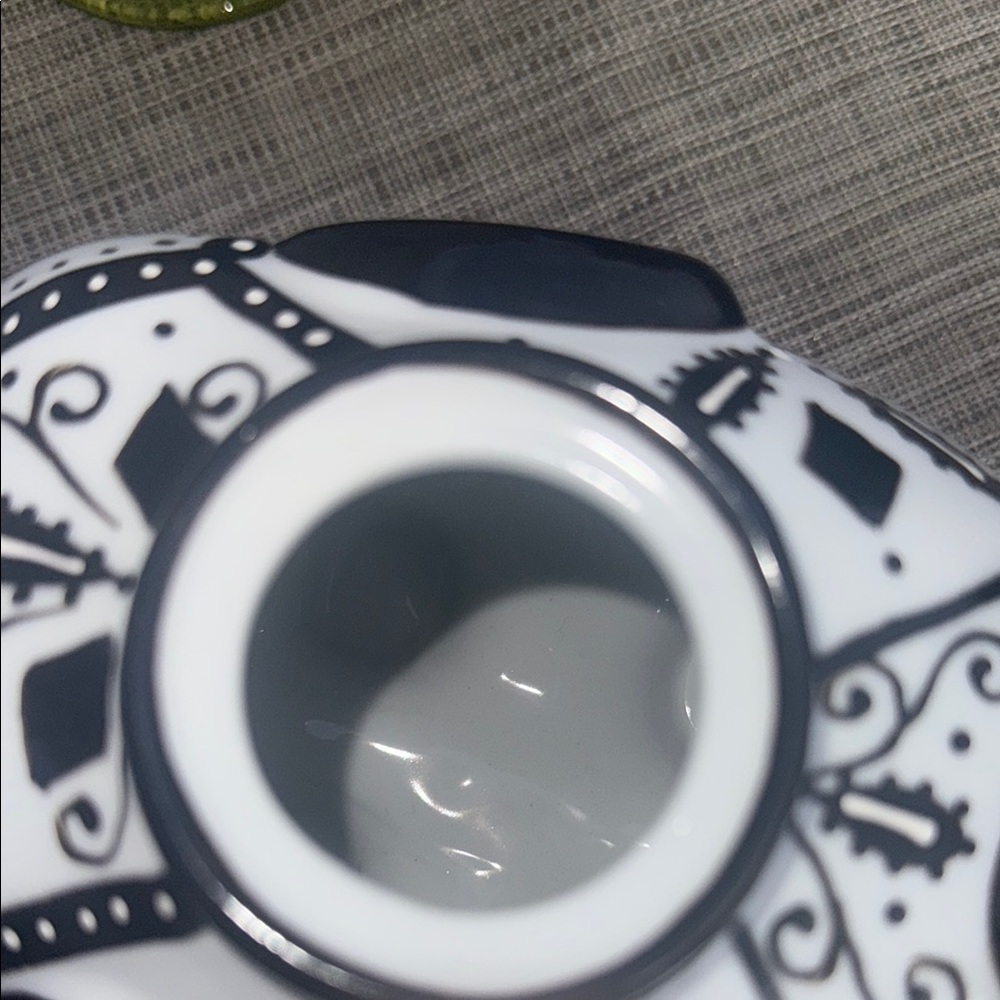 Black and White Elephant Teapot - Picture 3 of 7